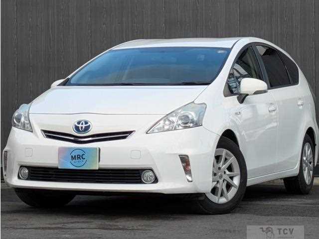 2012 Toyota PRIUS α