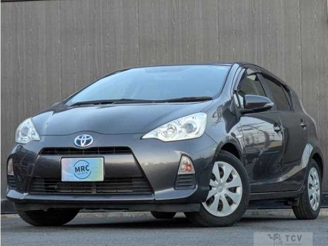 2013 Toyota AQUA
