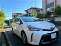 2017 Toyota PRIUS α