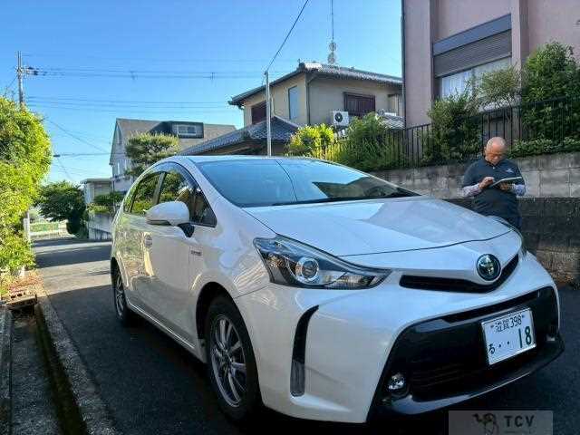 2017 Toyota PRIUS α