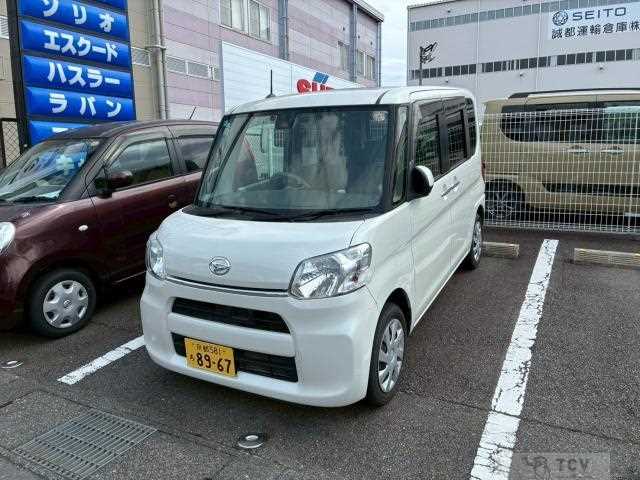 2016 Daihatsu Tanto
