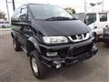 2003 Mitsubishi Delica Spacegear