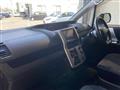 2011 Toyota Voxy