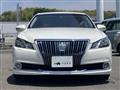2014 Toyota Crown Majesta
