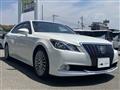 2014 Toyota Crown Majesta