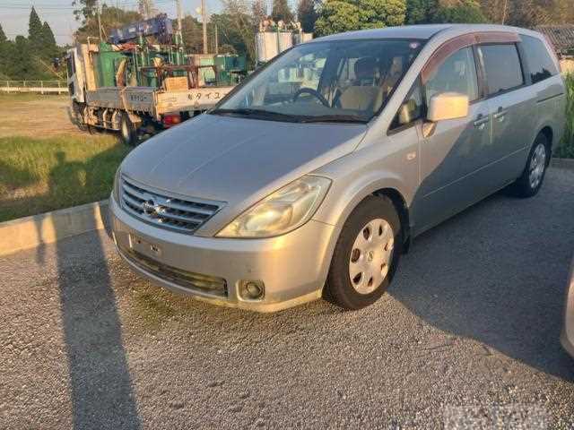 2004 Nissan Presage
