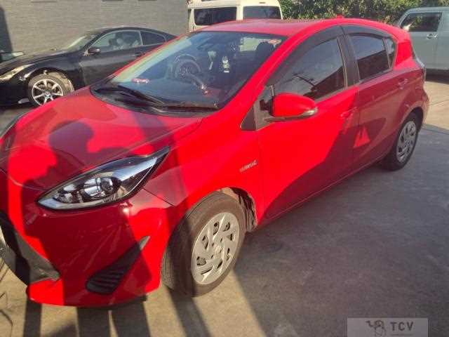 2017 Toyota AQUA