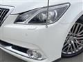 2016 Toyota Crown Majesta