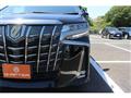 2023 Toyota Alphard Hybrid