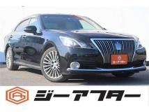2013 Toyota Crown Majesta