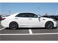 2016 Toyota Crown