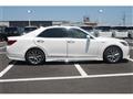 2017 Toyota Crown