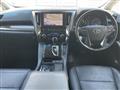 2021 Toyota Alphard Hybrid