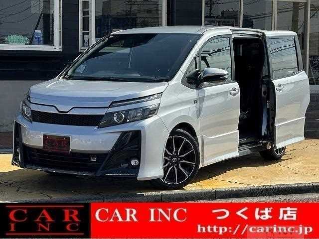 2020 Toyota Voxy
