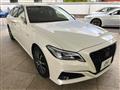 2019 Toyota Crown Hybrid