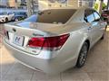 2013 Toyota Crown Hybrid