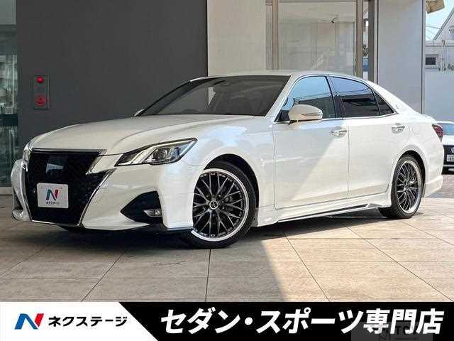 2016 Toyota Crown