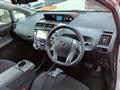 2016 Toyota PRIUS α