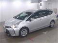 2016 Toyota PRIUS α