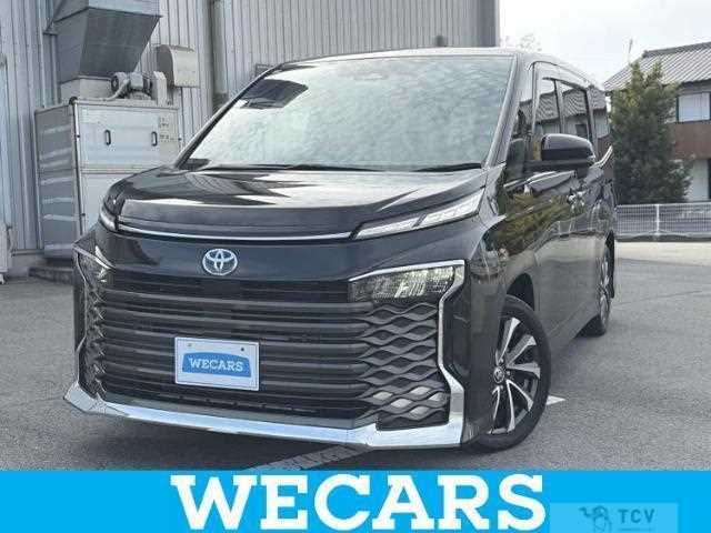 2023 Toyota Voxy