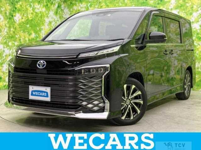 2023 Toyota Voxy