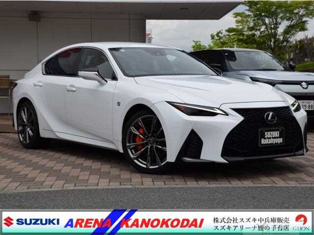 2021 Lexus IS