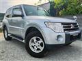 2009 Mitsubishi Pajero