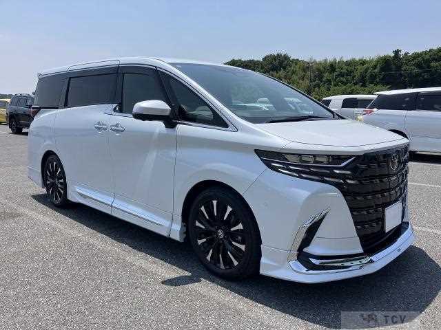 2025 Toyota Alphard Hybrid