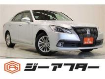 2013 Toyota Crown