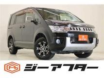 2016 Mitsubishi Delica D5