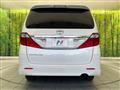 2013 Toyota Alphard G