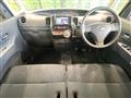 2013 Daihatsu Tanto