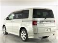 2012 Mitsubishi Delica D5