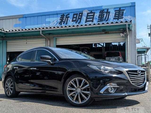 2014 Mazda Axela