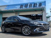 2014 Mazda Axela