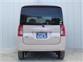 2013 Daihatsu Tanto