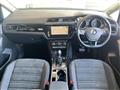 2019 Volkswagen Golf Touran