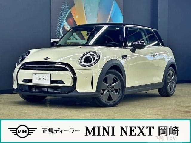 2022 BMW MINI