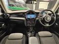 2022 BMW MINI