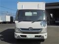 2013 Hino Dutro
