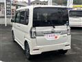2017 Daihatsu Tanto