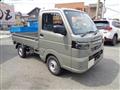 2026 Nissan Clipper Truck