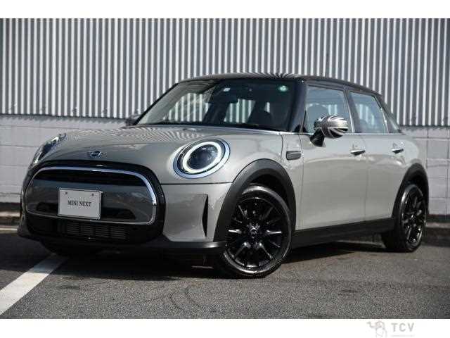 2022 BMW MINI
