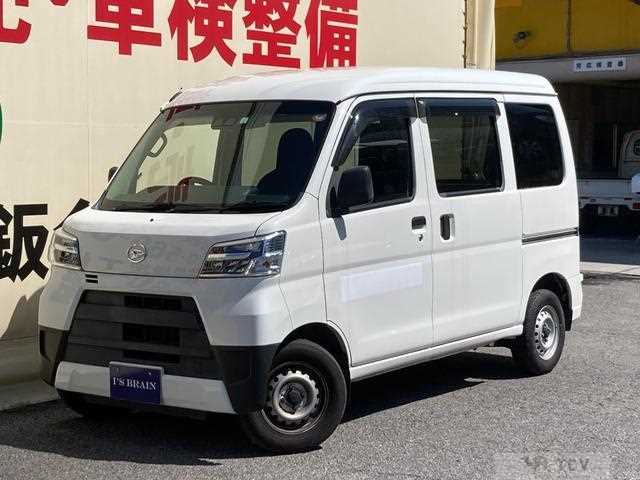 2022 Daihatsu Hijet Cargo
