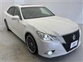 2013 Toyota Crown Hybrid