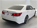 2013 Toyota Crown Hybrid