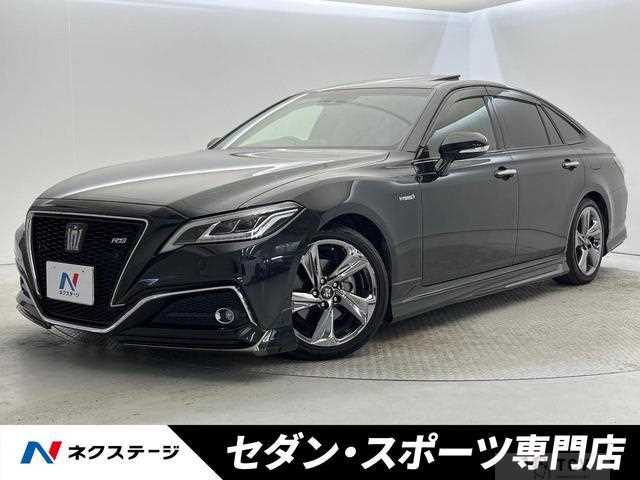 2018 Toyota Crown Hybrid