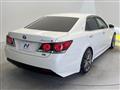 2015 Toyota Crown Hybrid