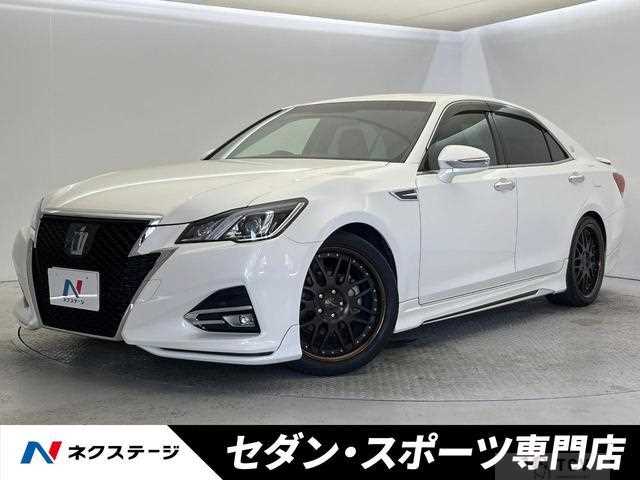 2016 Toyota Crown Hybrid