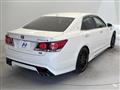 2016 Toyota Crown Hybrid